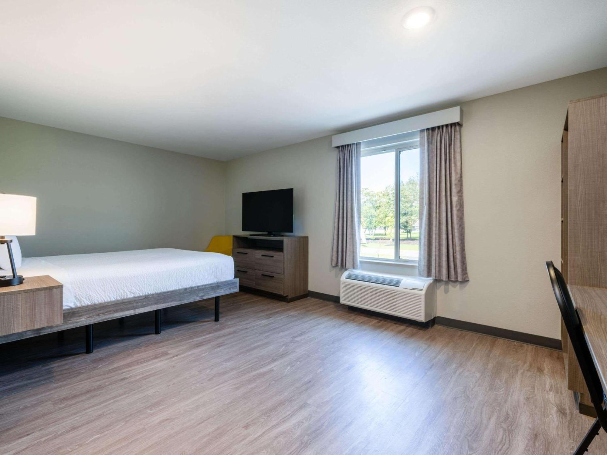 Echo Suites Extended Stay By Wyndham Indianapolis Ameriplex Zewnętrze zdjęcie